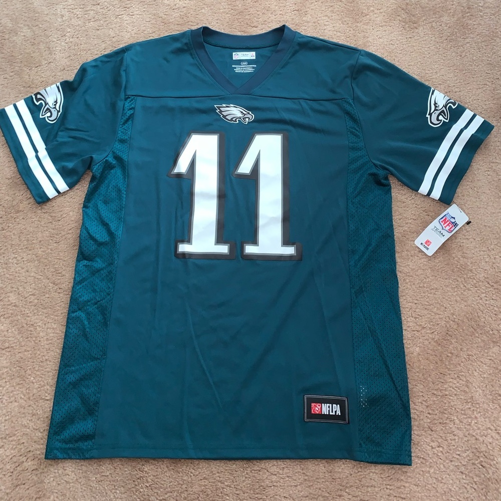 NWT eagles jersey